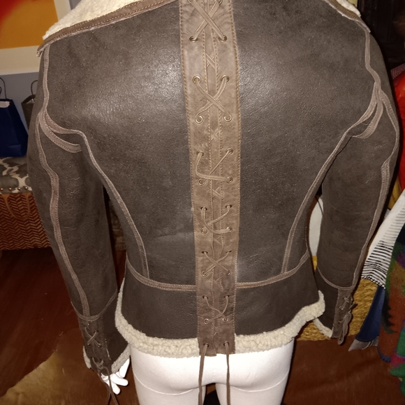 Shearling jacket - Picture 4 of 6